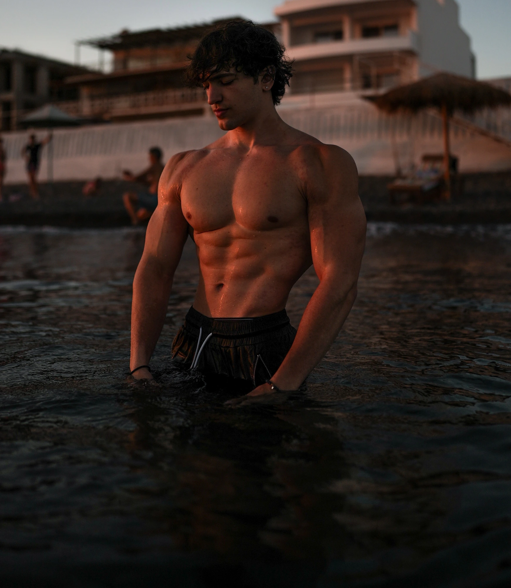 Chris Aronis — physique coach